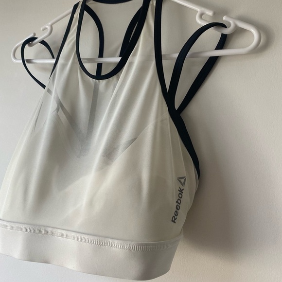 NWOT Reebok High Impact Hero Strong Wire Free Sports Bra in Chalk Size Medium - Picture 10 of 16